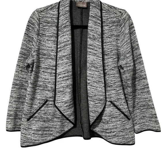 Chico's Open Front Jacket Black & White Print w/ Faux Leather Look Trim Size 1 - Picture 8 of 8